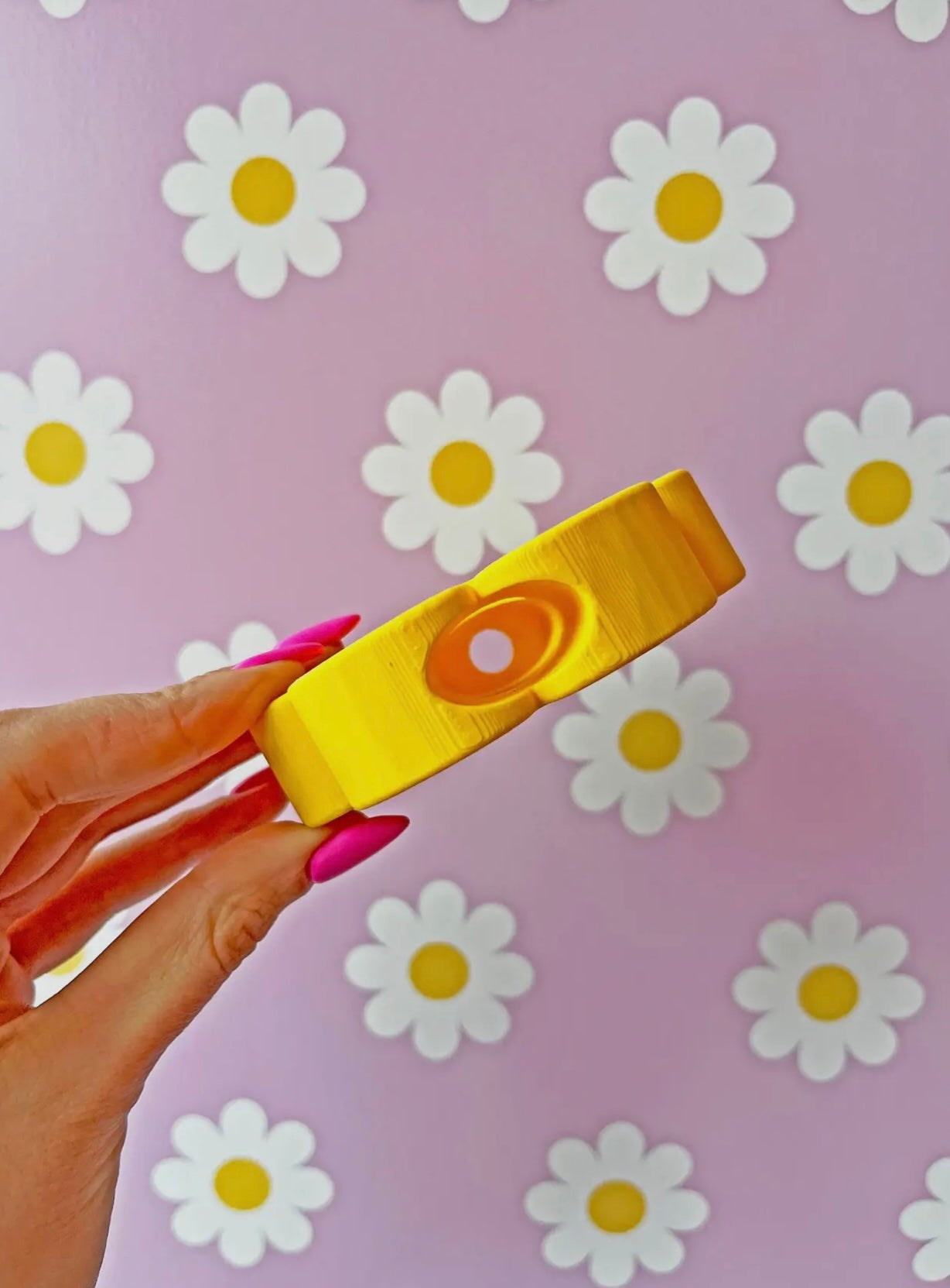 Daisy Shaped Lighter Case