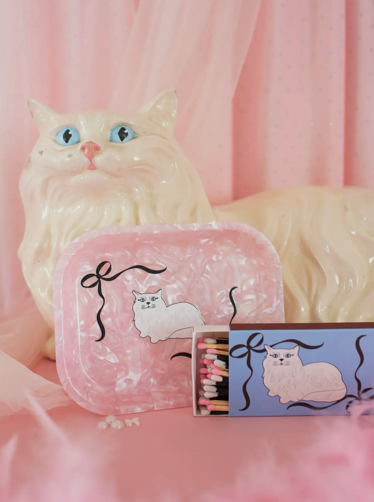 Miss Kitty Acrylic Tray