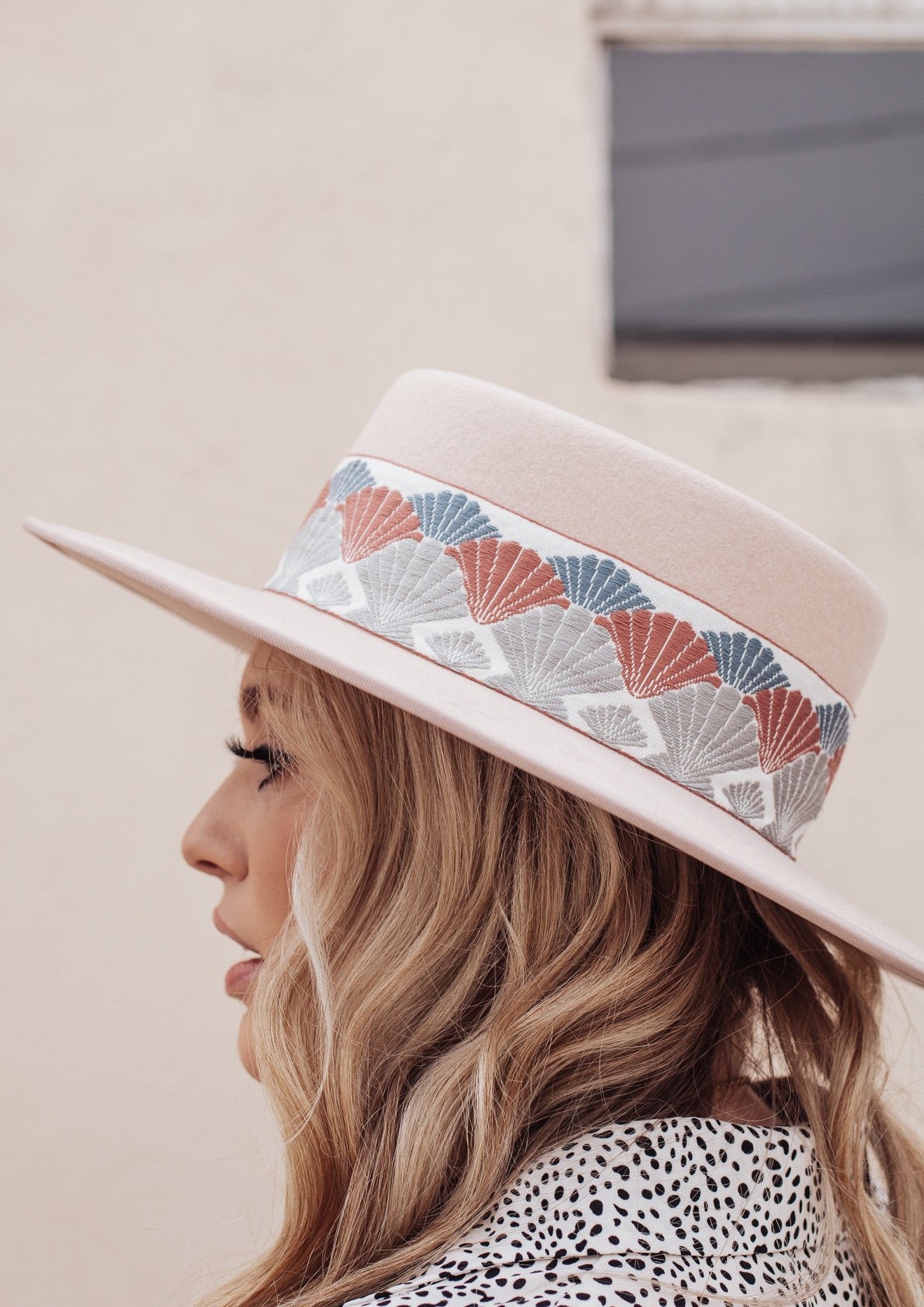 Showstopper Stiff Brim Hat in Blush