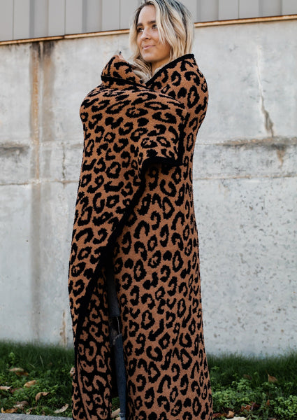 Comfy Luxe Leopard Blanket - Black & Burnt Orange