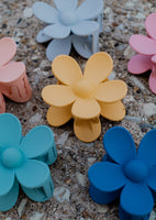 Heartbreaker Matte Flower Claw *17 Color Options*