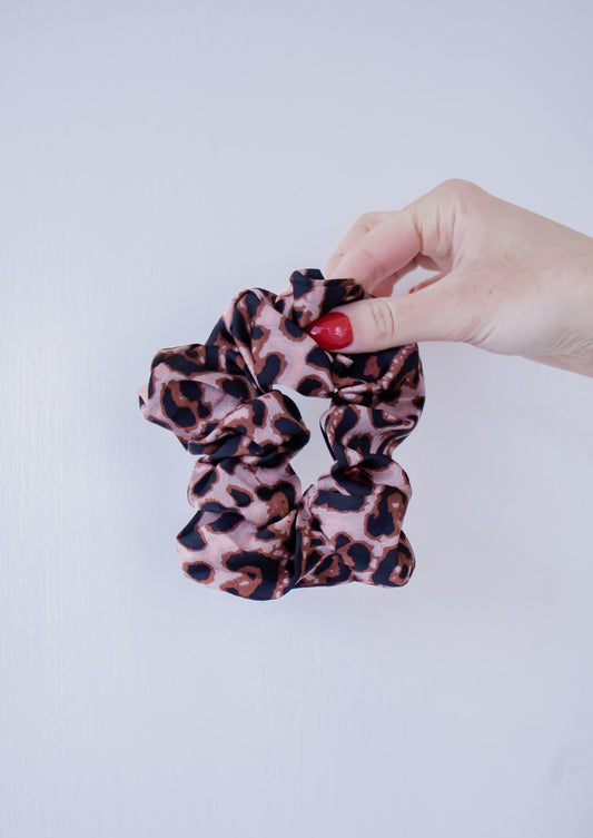 Love Bites Scrunchie *Blush*